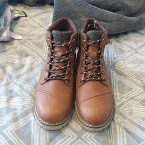 Toms men's Ashland waterproof leather boots